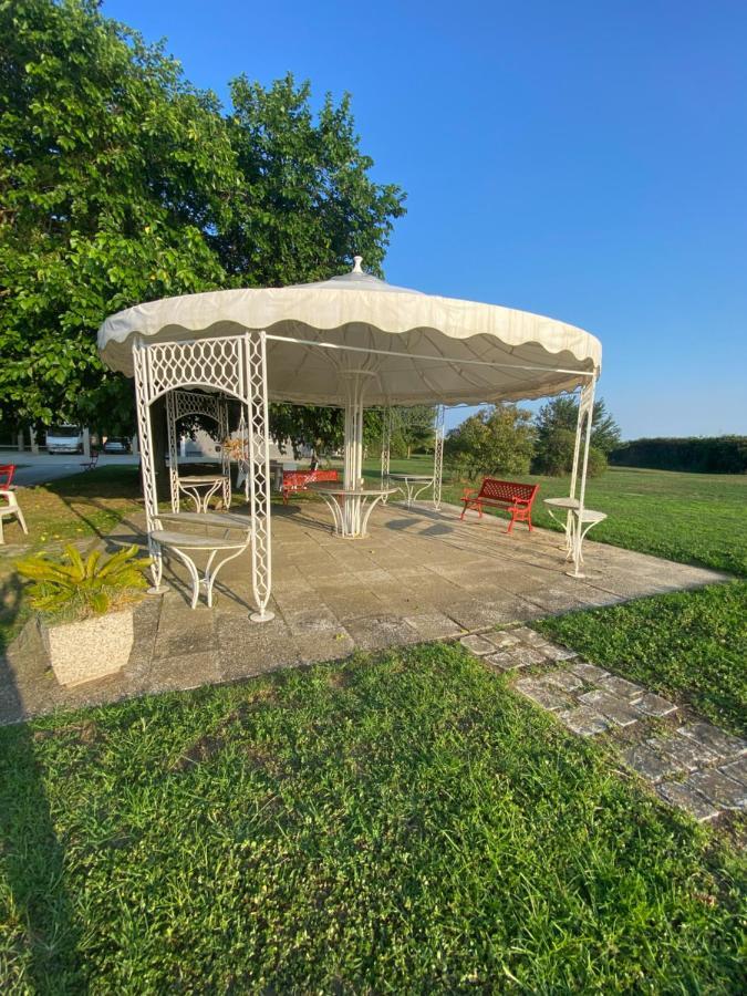 Bed and Breakfast Tra Campagna E Mare Lido delle Nazioni Exterior foto