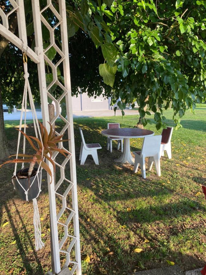 Bed and Breakfast Tra Campagna E Mare Lido delle Nazioni Exterior foto